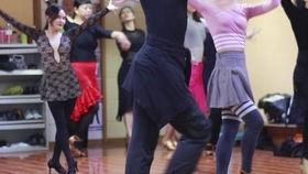 拉丁舞伦巴视频双人舞,激情四溢的浪漫演绎